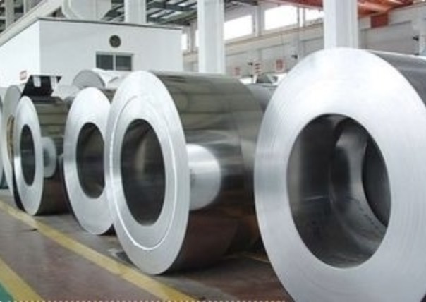 最新の企業ブログについて 建設産業における熱浸し電熱鋼コイルの適用:腐食耐性と耐久性を向上させる方法