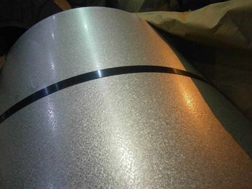 購入 DX51Dの規則的なスパンコールは鋼鉄コイルの熱い浸された電流を通された鋼鉄コイルに電流を通した online manufacture