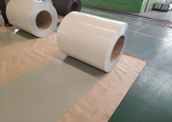 購入 JIS G3312 PPGI 屋根や建築パネルのための幅1000mmと上層コーティング1020μmのプリペイント色の鋼コイル online manufacture
