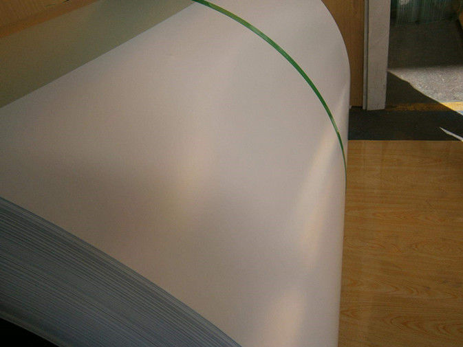 PPGI ASTM A653 プリペイント カラー ステール コイル 700~1250mm 幅 屋根や建設板用