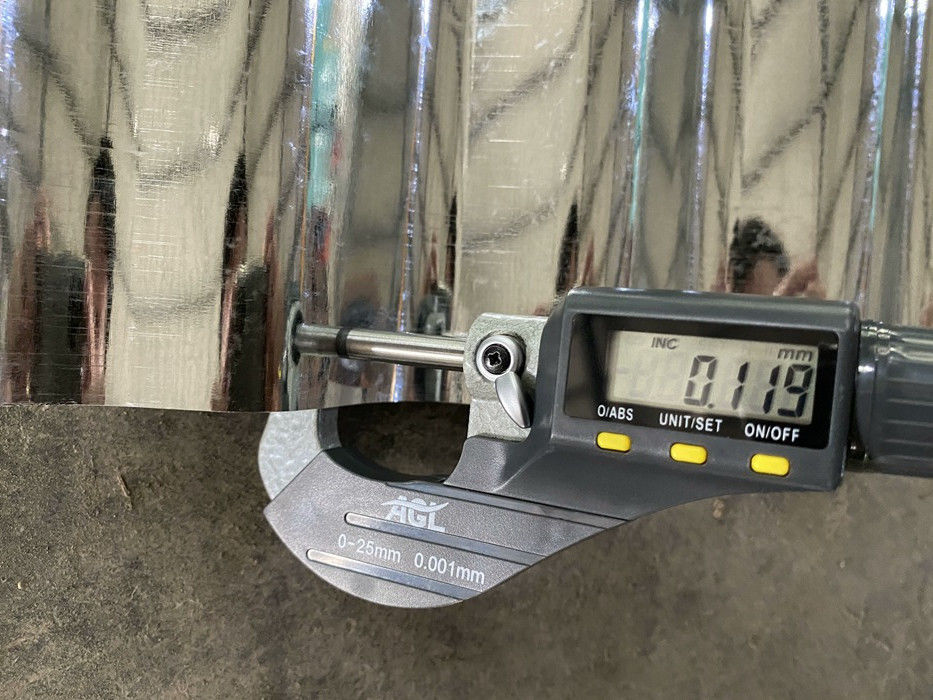 産業用屋根と壁システム用 40 円275g/m2 亜鉛コーティング付きのフルハード SGCH / G550 波紋型ガルバニズド屋根シート