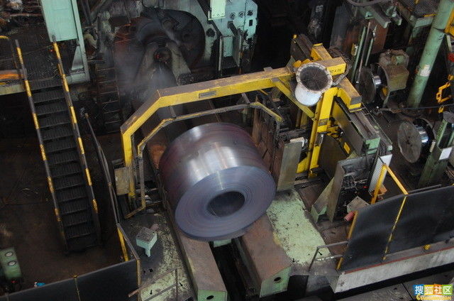 610mm -762mm ID SAE 1006,SAE 1008,HRCコイル ホットロール鋼コイル/コイル